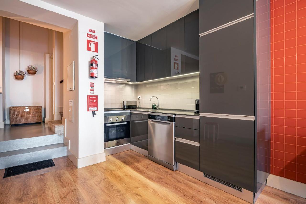 Apartment Private Garden In City Center